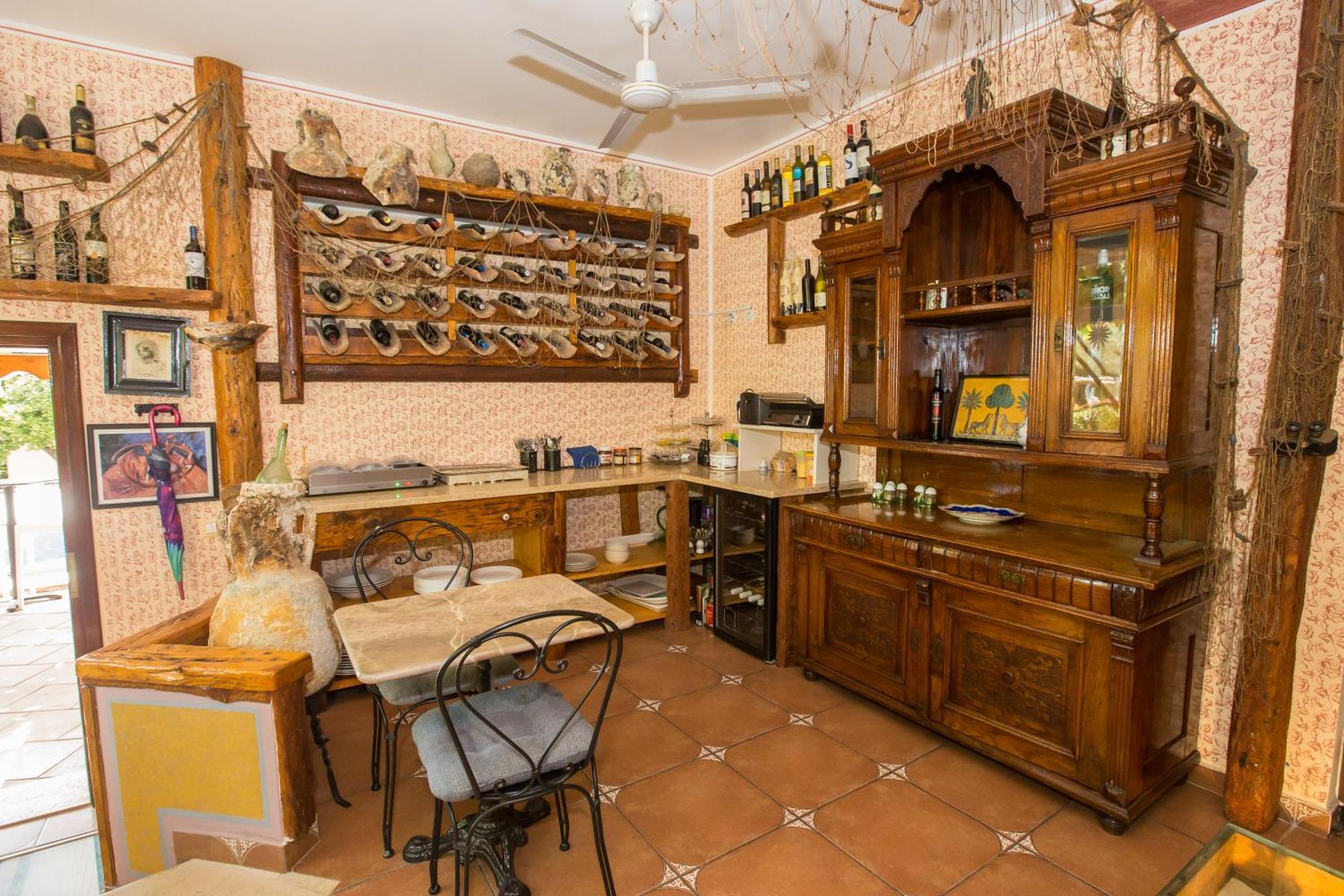 Villa Monsena Ровінь Екстер'єр фото